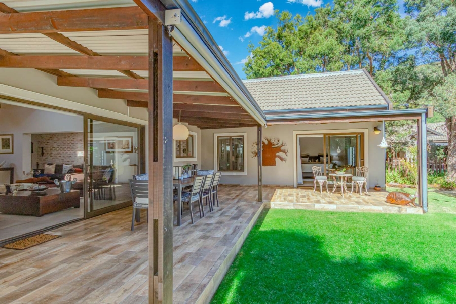 3 Bedroom Property for Sale in Brenton On Lake Western Cape